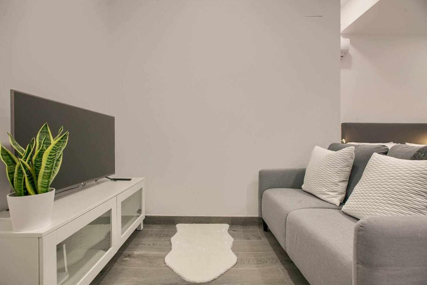 Rina Madrid Apartamento 2 — Photos 1
